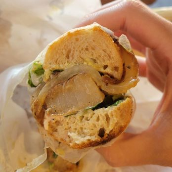 Un Bien - Scallop sandwich - Cuban Near Me - Seattle, Washington Un Bien - Scallop sandwich - Cuban Near Me - Seattle, Washington