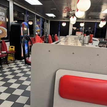 Waffle House - Inside - Breakfast & Brunch Near Me - Columbia, Missouri Waffle House - Inside - Breakfast & Brunch Near Me - Columbia, Missouri