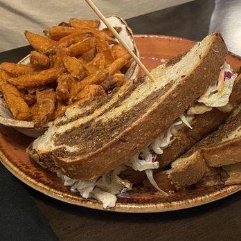 Riverstone Corner Bistro - Turkey Reuben - Comfort Food Near Me - Canton, Georgia