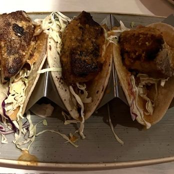 Moku Kitchen - Grilled fish tacos - Cocktail Bars Near Me - Honolulu, Hawaii