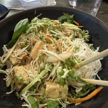 Jenny Pho - 6B. Sauteed Lemongrass Tofu Vermicelli Noodles - Vietnamese Near Me - Issaquah, Washington
