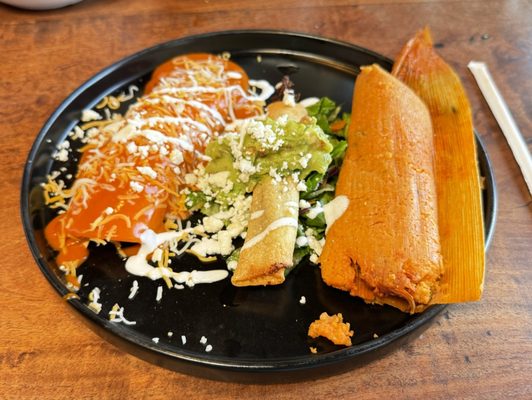 AMELIAS MEXICAN KITCHEN by null