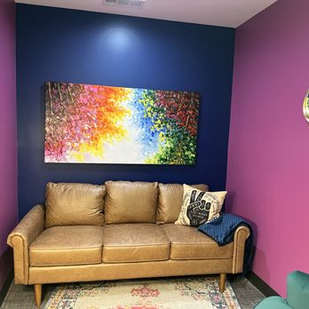 Living Well Psychotherapy - Our Cozy Office - Counseling & Mental Health Near Me - Evanston, Illinois Living Well Psychotherapy - Our Cozy Office - Counseling & Mental Health Near Me - Evanston, Illinois