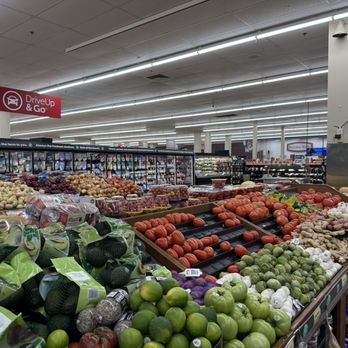 Star Market - Grocery Near Me - Waltham, Massachusetts Star Market - Grocery Near Me - Waltham, Massachusetts