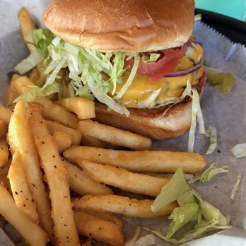 The Social Pub and Grill - Hamburger - Pubs Near Me - Katy, Texas The Social Pub and Grill - Hamburger - Pubs Near Me - Katy, Texas