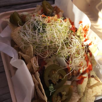 The Vegan Nom - Nachos! - Vegan Near Me - Austin, Texas The Vegan Nom - Nachos! - Vegan Near Me - Austin, Texas