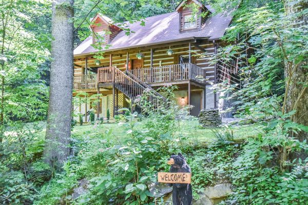 Asheville Log Cabin Rentals by null