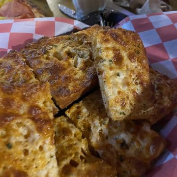 Mark & Monica's Family Pizza - Cheesy Garlic Bread - Pizza Near Me - Carmichael, California