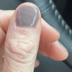 Sunny Nails and Spa - Mail cut too short and crooked plus bad paint job