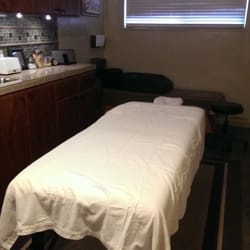 Hughson Chiropractic Center - Massage therapist room.