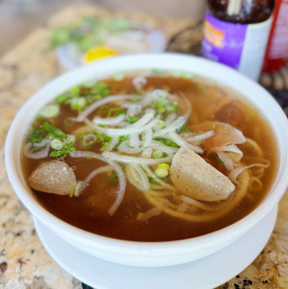 Food from 5 Stars Pho