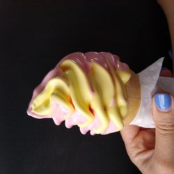 King Kone - Strawberry banana kiddie
