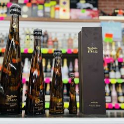 Mustang Liquor & Jr Mkt
