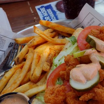 Bubba Gump Shrimp - Shrimp Po Boy super delicious! a glass of Diet Coke - Seafood Near Me - Long Beach, California