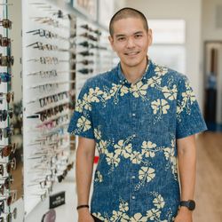 Eyewear Kona - Exciting news--
Dr. Jimmy Miyasaka is joining us at Eyewear Kona! Stop by and say aloha!