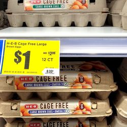 H-E-B - An egg-celent deal!!!