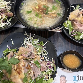 Pho Vit 115 - Bun mang (Duck vermicelli bamboo shoot noodle soup) - Noodles Near Me - El Monte, California Pho Vit 115 - Bun mang (Duck vermicelli bamboo shoot noodle soup) - Noodles Near Me - El Monte, California