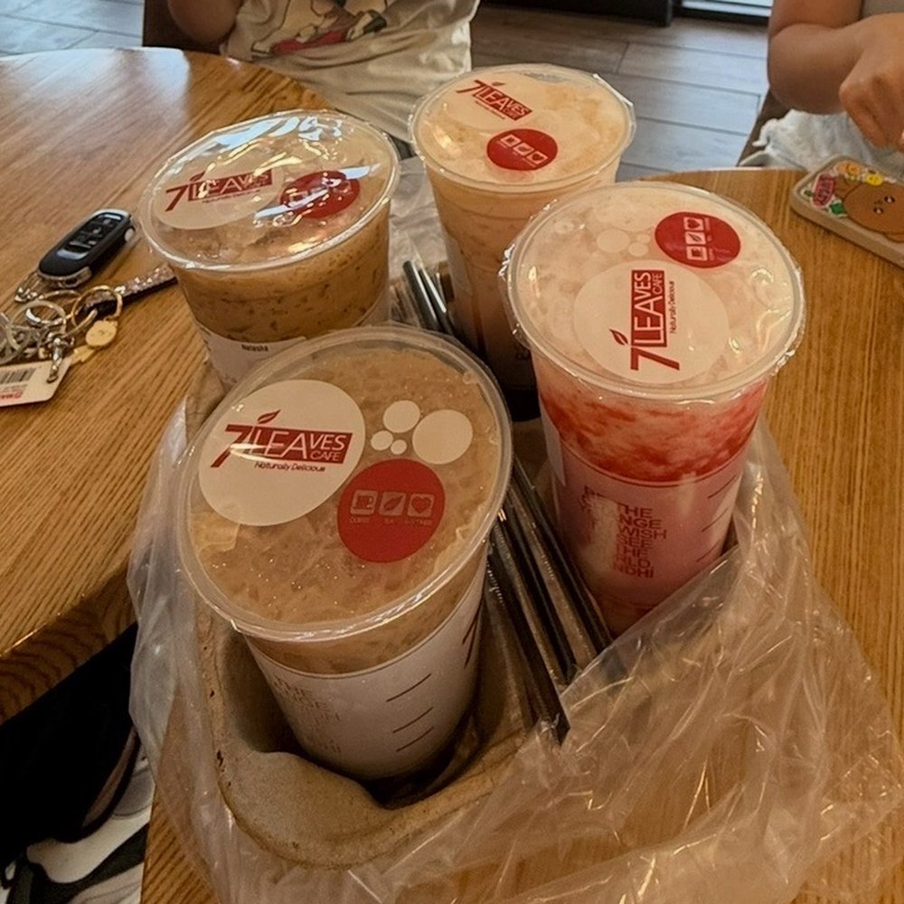 7 Leaves Cafe - Thai Tea Jasmine Milk Tea Vietnamese Coffee Strawberry Rio Rosa - Coffee & Tea Near Me - Phoenix, Arizona