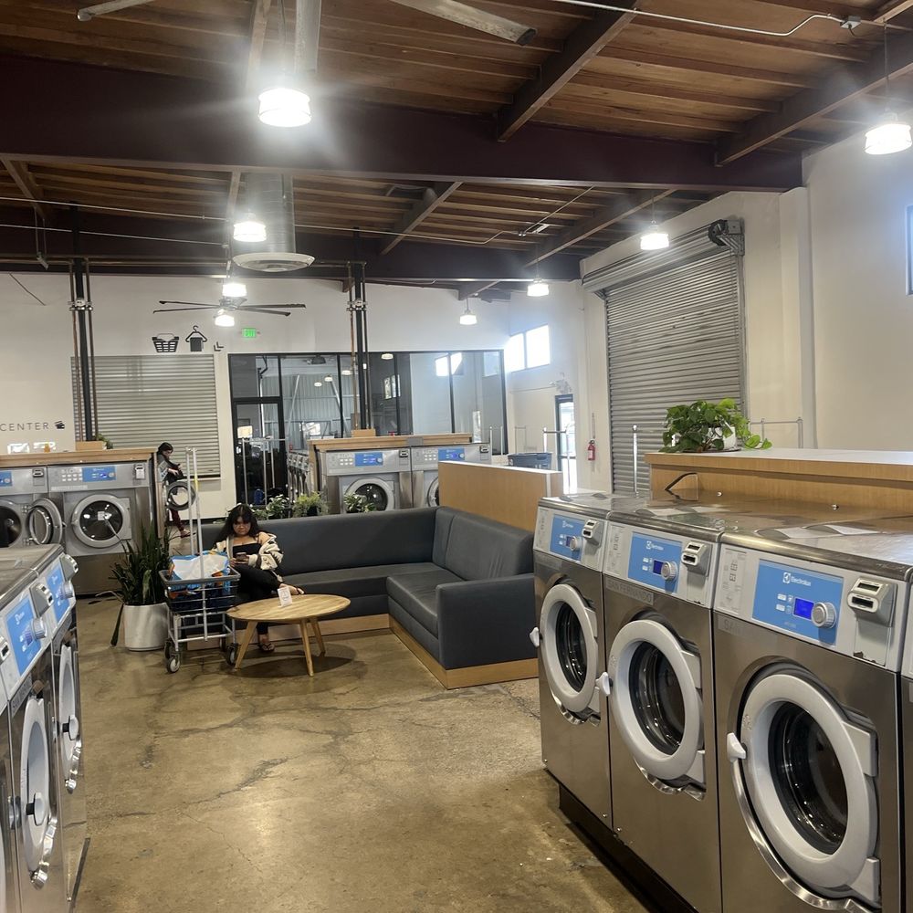 Lucy's Laundry - Laundromat Near Me - Costa Mesa, California Lucy's Laundry - Laundromat Near Me - Costa Mesa, California