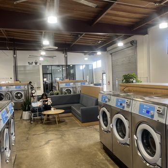 Lucy's Laundry - Laundromat Near Me - Costa Mesa, California