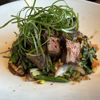 Yard House - Steak Bowl - New American Near Me - San Jose, California Yard House - Steak Bowl - New American Near Me - San Jose, California