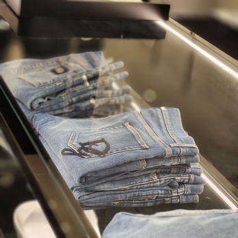 Dolce & Gabbana - Jeans - Men's Clothing Near Me - Boca Raton, Florida Dolce & Gabbana - Jeans - Men's Clothing Near Me - Boca Raton, Florida