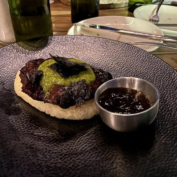 Hardware - Wagyu Flat Iron - 10/10 - Gastropubs Near Me - North Aurora, Illinois