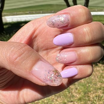 BeobeeNails - actual sea shells - Nail Technicians Near Me