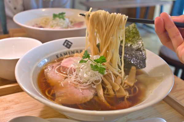 Kaminari Ramen Bar by null
