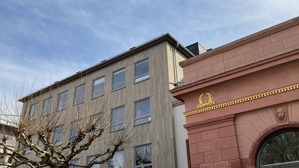 Liebfrauenplatz by null