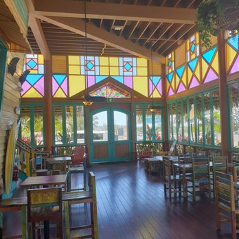 The Pub at Aussie World - Interior - Pubs Near Me - Palmview, QLD
