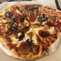 BUILD YOUR OWN PIZZA 10 inch