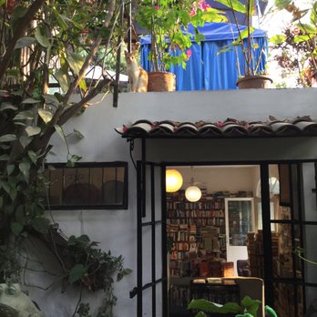 Gringos' Books & Coffee Shop - Bookstores Near Me - Bucerías, NAY