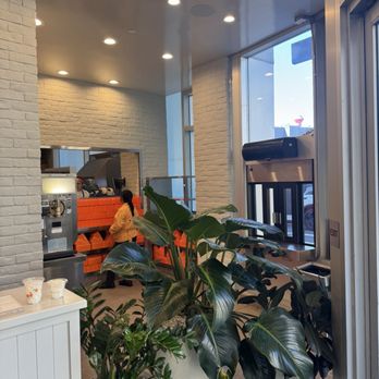 Wake And Late - Breakfast & Brunch Near Me - Los Angeles, California