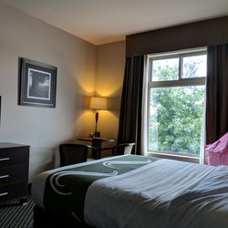 Quality Inn & Suites - View of green space