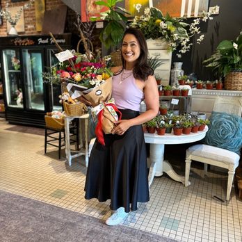 G Rossi Florist - The bouquet was huge and stunning, so many cute other gifting ideas in the shop - Florists Near Me - Sacramento, California G Rossi Florist - The bouquet was huge and stunning, so many cute other gifting ideas in the shop - Florists Near Me - Sacramento, California