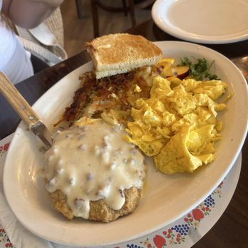 Paula's Pancake House - Country fried Steak - Breakfast & Brunch Near Me - Solvang, California