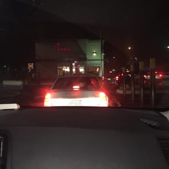 Chick-fil-A - LONG drive thru line (2 lane drive thru) - Fast Food Near Me - Langhorne, Pennsylvania