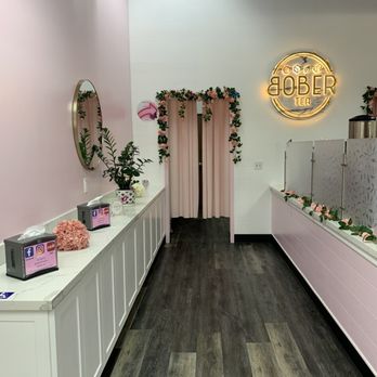 Bober Tea & Coffee - Hallway inside the store - Coffee & Tea Near Me - Walnut Creek, California