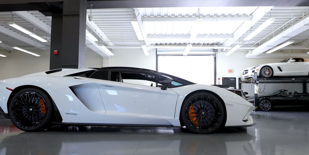 BAILEYS GARAGE & AUTO SALES Updated July 2024 99 Russell Ln