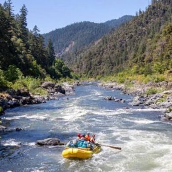 DreamCations - Going White Water Rafting trip - Travel Agents Near Me DreamCations - Going White Water Rafting trip - Travel Agents Near Me