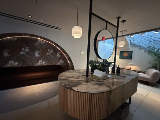 Municipal Bar by null