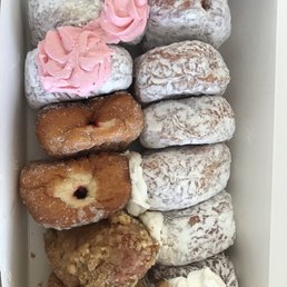 DONUT HOLE BAKERY CAFE - Updated December 2025 - 1472 Photos & 1647