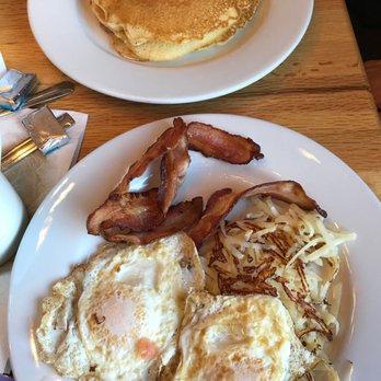 Cocina Azul - Bacon & Eggs with Pancakes - New Mexican Cuisine Near Me - Albuquerque, New Mexico