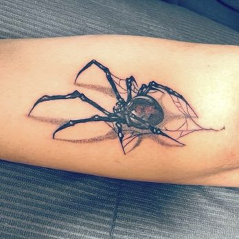 Corona Barbershop Plus - Spider Tattoo - Barbers Near Me - Jackson Heights, New York