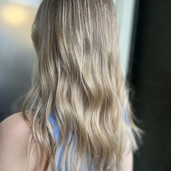 Object Salon - Mia @hairbym.a - Hair Stylists Near Me - Santa Monica, California Object Salon - Mia @hairbym.a - Hair Stylists Near Me - Santa Monica, California