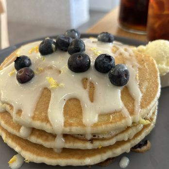Hobee's - Lemon Blueberry Ricotta Pancakes 6/10 the tase was okay but the pancakes were chewy and not soft and fluffy. - Breakfast & Brunch Near Me - San Jose, California Hobee's - Lemon Blueberry Ricotta Pancakes 6/10 the tase was okay but the pancakes were chewy and not soft and fluffy. - Breakfast & Brunch Near Me - San Jose, California