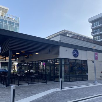 Midtown Tampa - Shopping Centers Near Me - Tampa, Florida