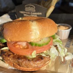 Harvey's - Veggie burger loaded