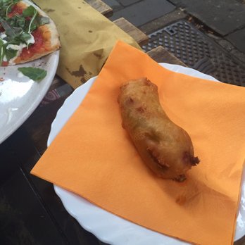 Sapori e Delizie - Fried Zucchini flower - Pizza Near Me - Rome, RM